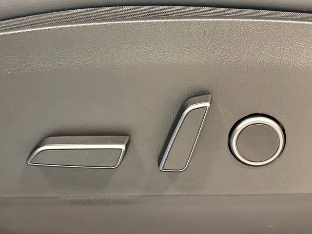 Used 2023 Tesla Model Y Long Range image 20