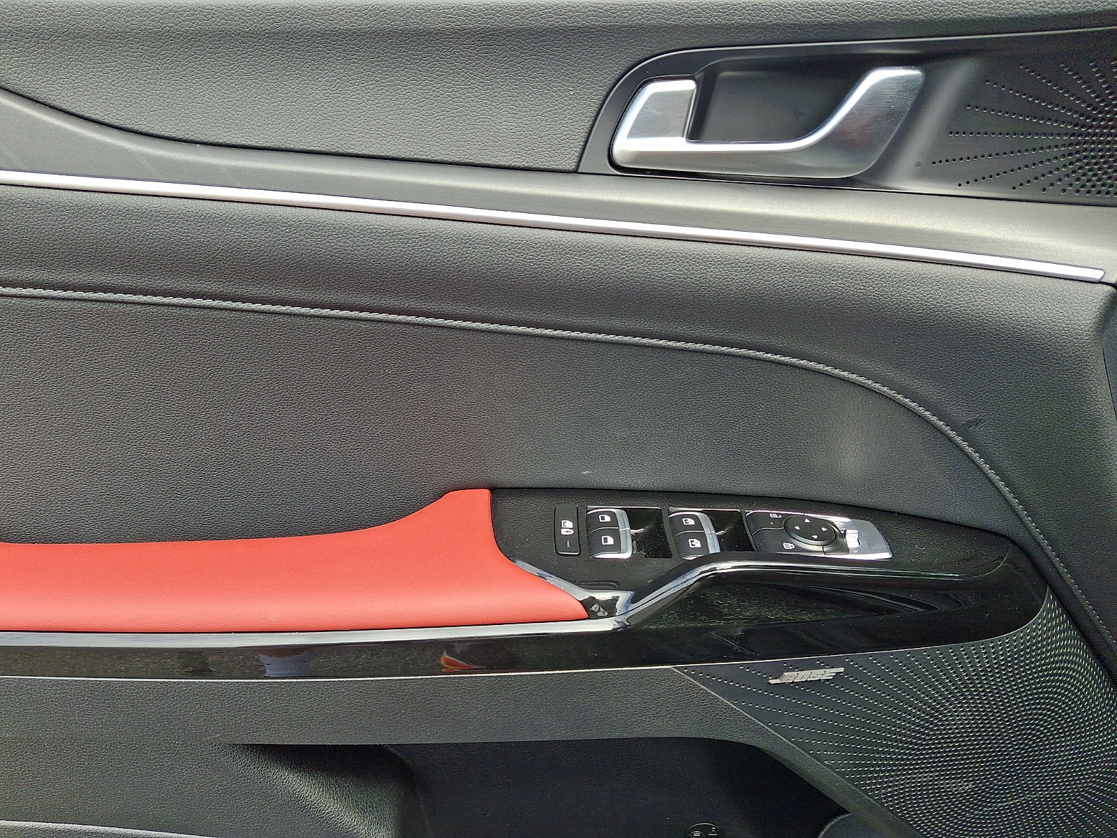 Certified 2025 Kia K5 GT-Line w/ GT-Line Premium Package FWD image 11