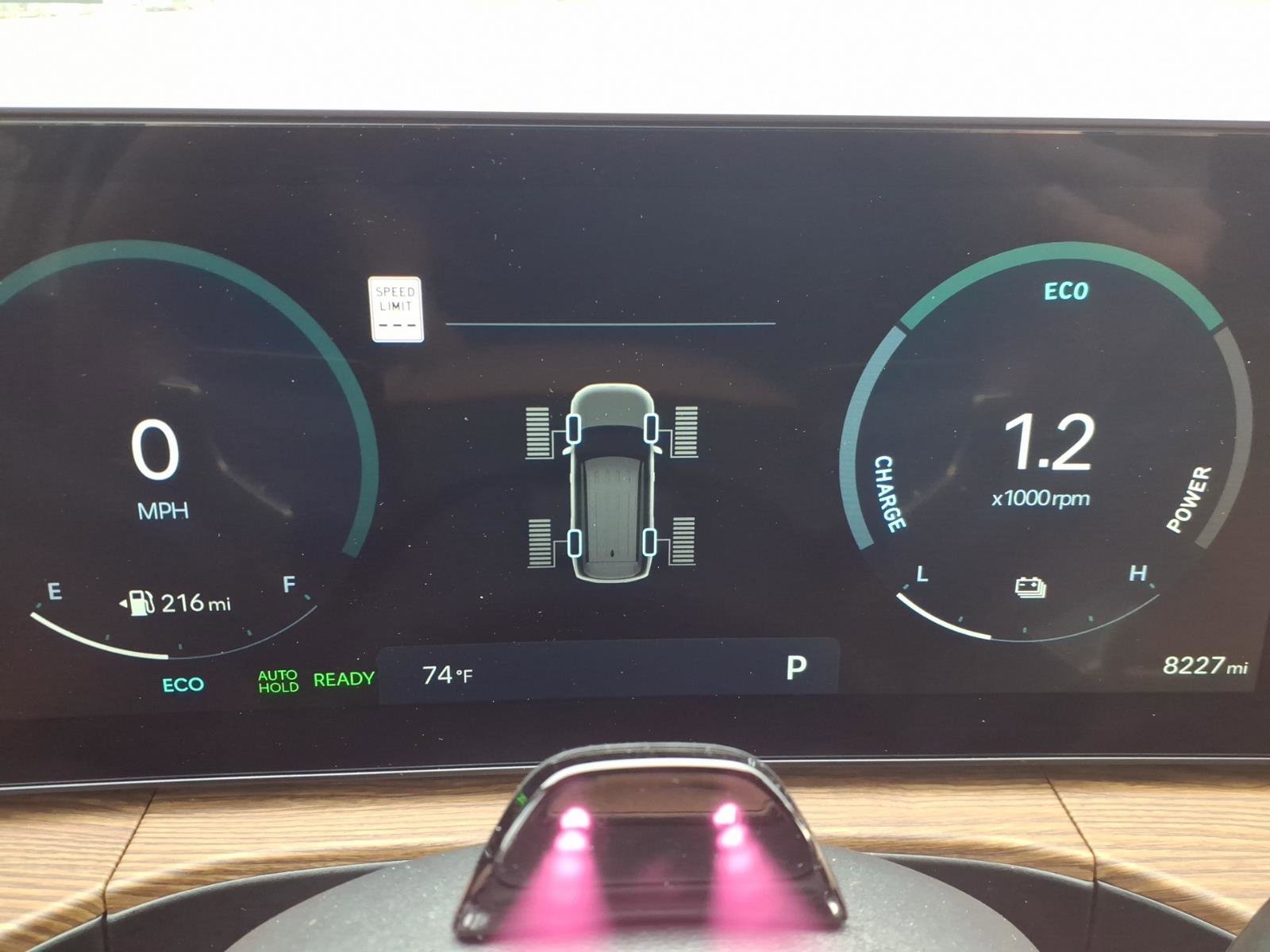 Used 2025 Hyundai Santa Fe Limited image 14