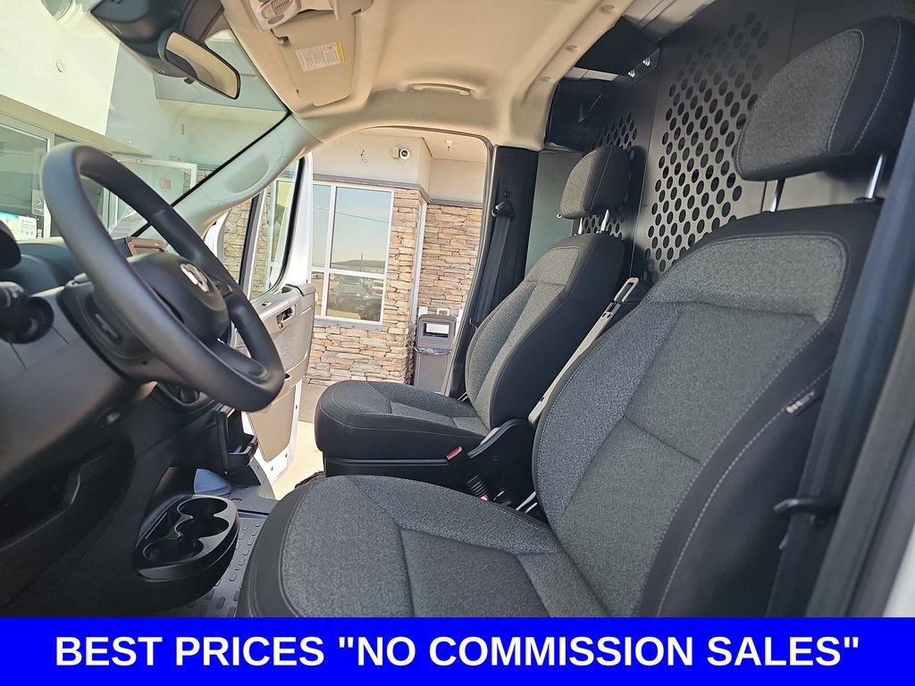 Used 2025 RAM ProMaster 2500 w/ U-Haul Equipment Group FWD image 14