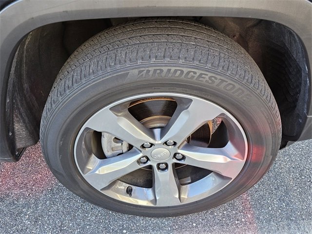 Used 2021 Jeep Grand Cherokee L Limited w/ Trailer Tow Group (B) image 16