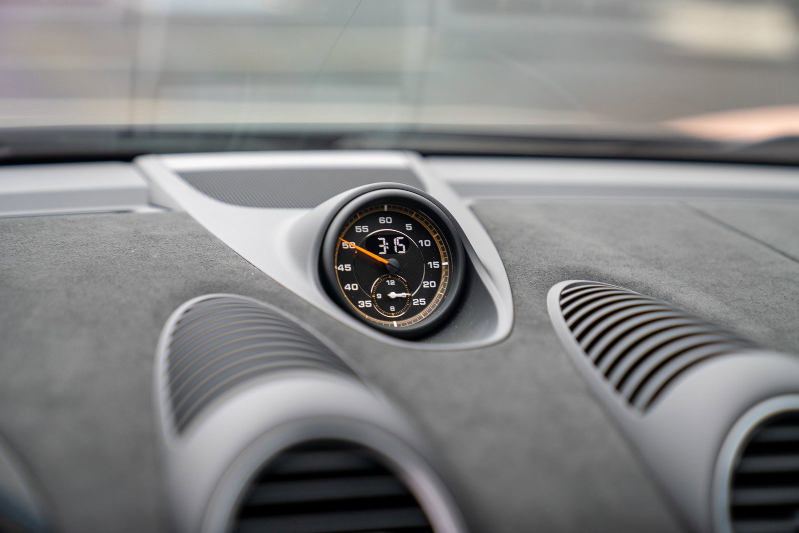 Certified 2025 Porsche 718 Cayman GT4 RS image 17