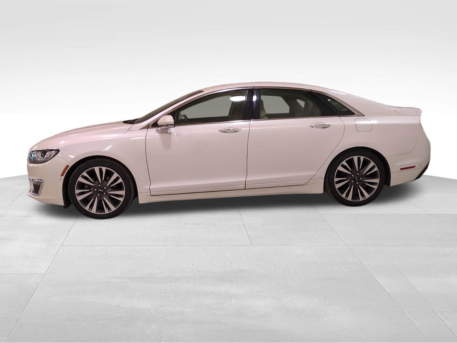 Used 2020 Lincoln MKZ Reserve w/ Elements Package image 7