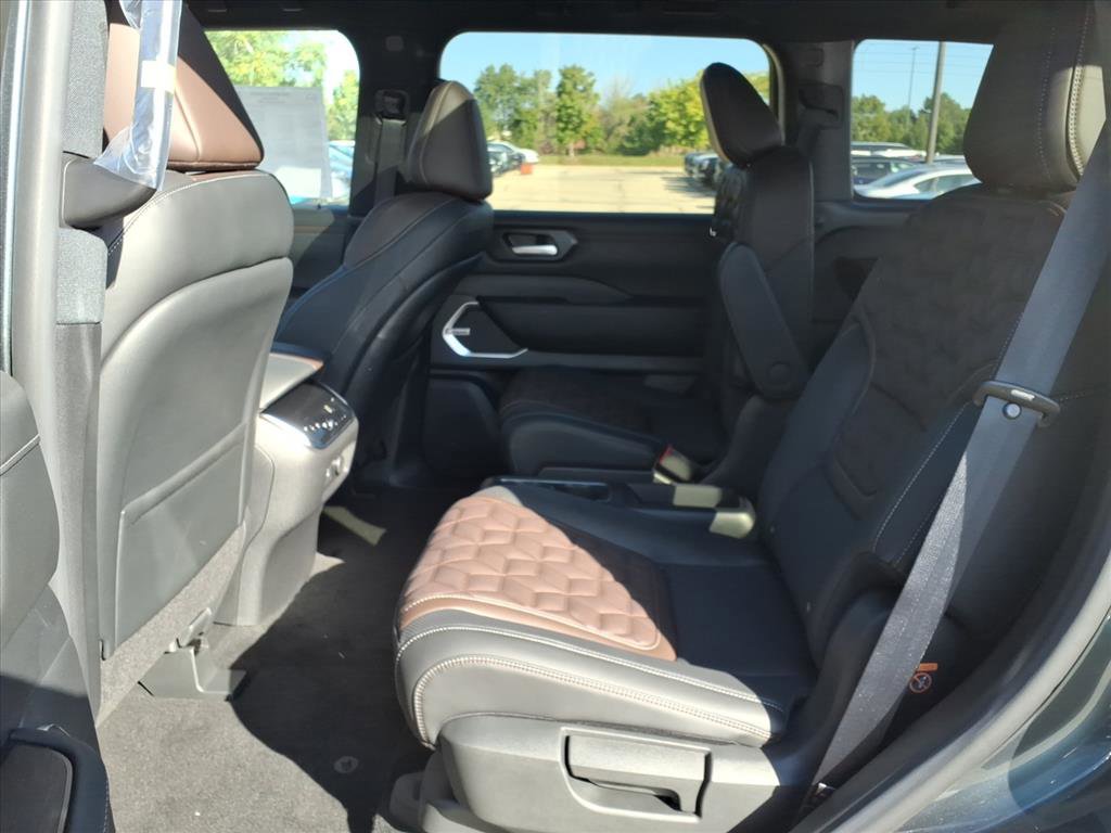 New 2026 Nissan Armada Platinum image 28
