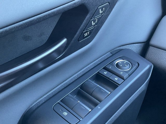 New 2026 Toyota RAV4 XSE AWD/4WD image 33