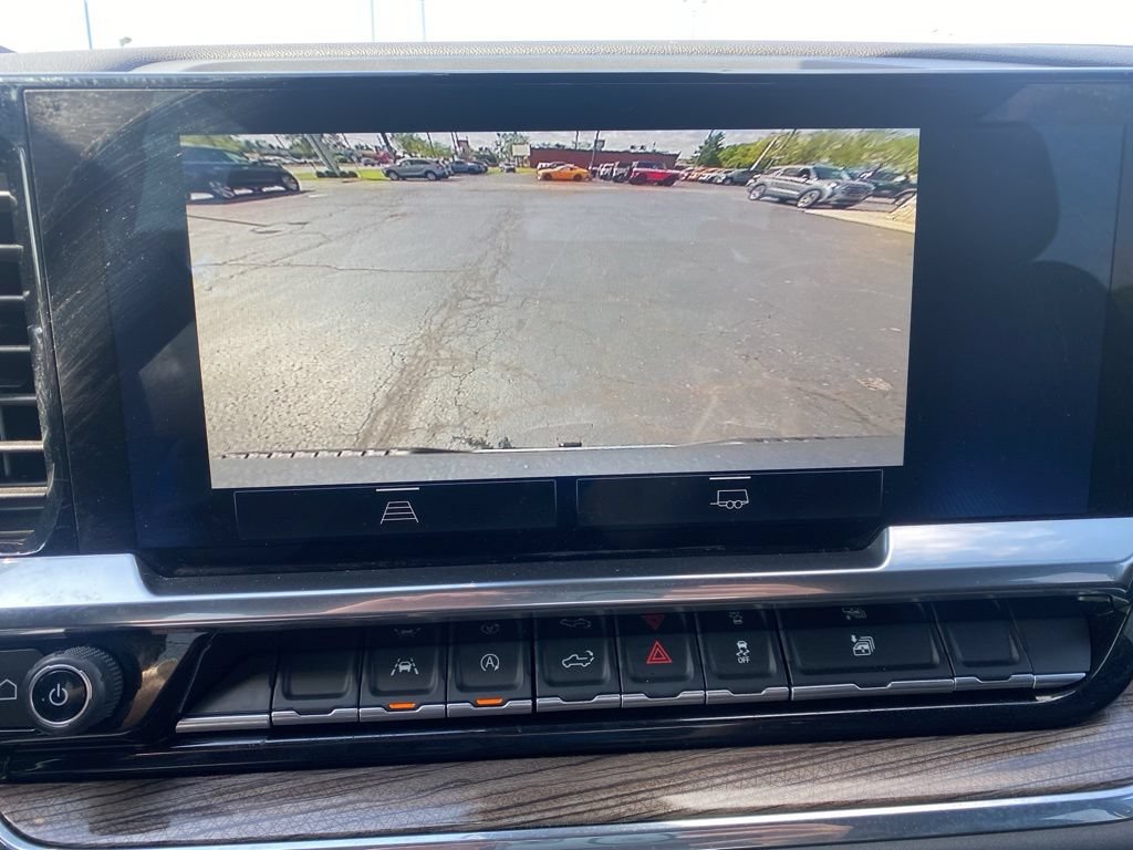 Used 2023 Chevrolet Silverado 1500 LT AWD/4WD image 34
