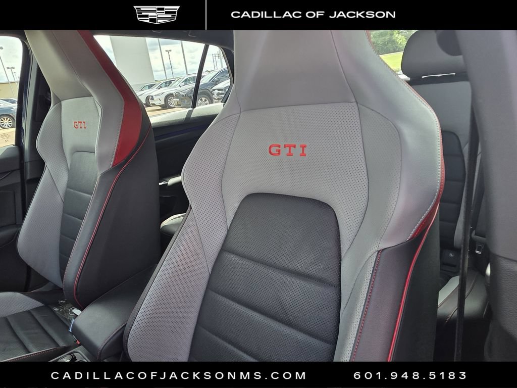 Used 2023 Volkswagen GTI SE FWD image 18
