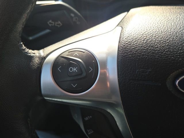 Used 2013 Ford C-MAX SEL image 38