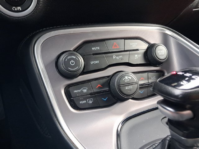 Used 2022 Dodge Challenger GT RWD image 19