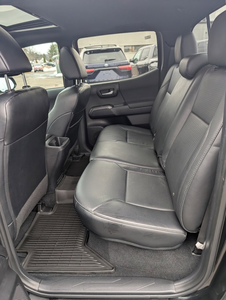 Certified 2021 Toyota Tacoma TRD Off-Road w/ TRD Premium Off Road Package image 16