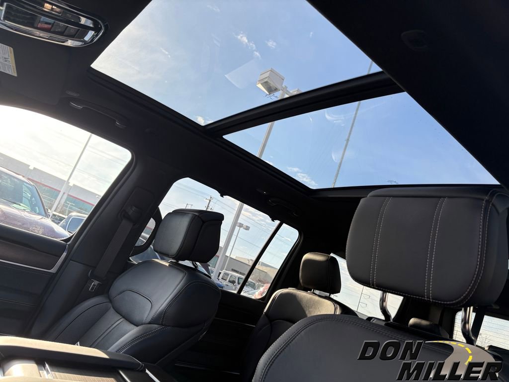 New 2024 Jeep Grand Wagoneer Series I w/ Convenience Group III image 25