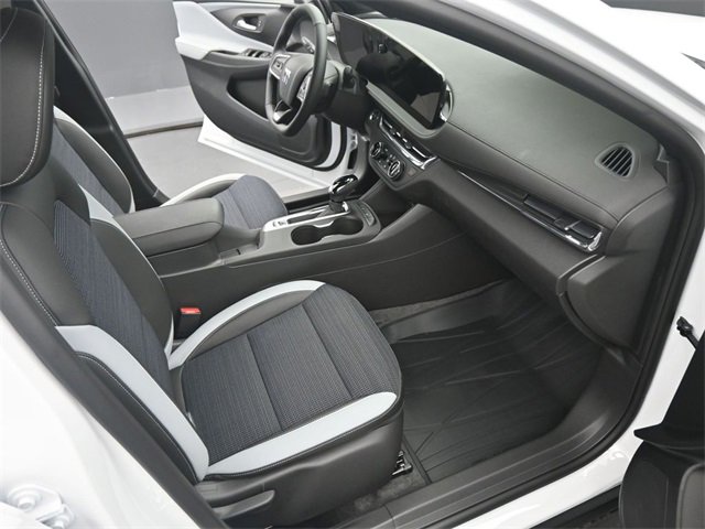 New 2025 Buick Envista Preferred w/ Convenience I Package image 17