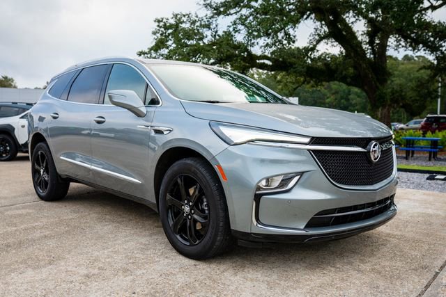 Used 2024 Buick Enclave Essence w/ Sport Touring Edition