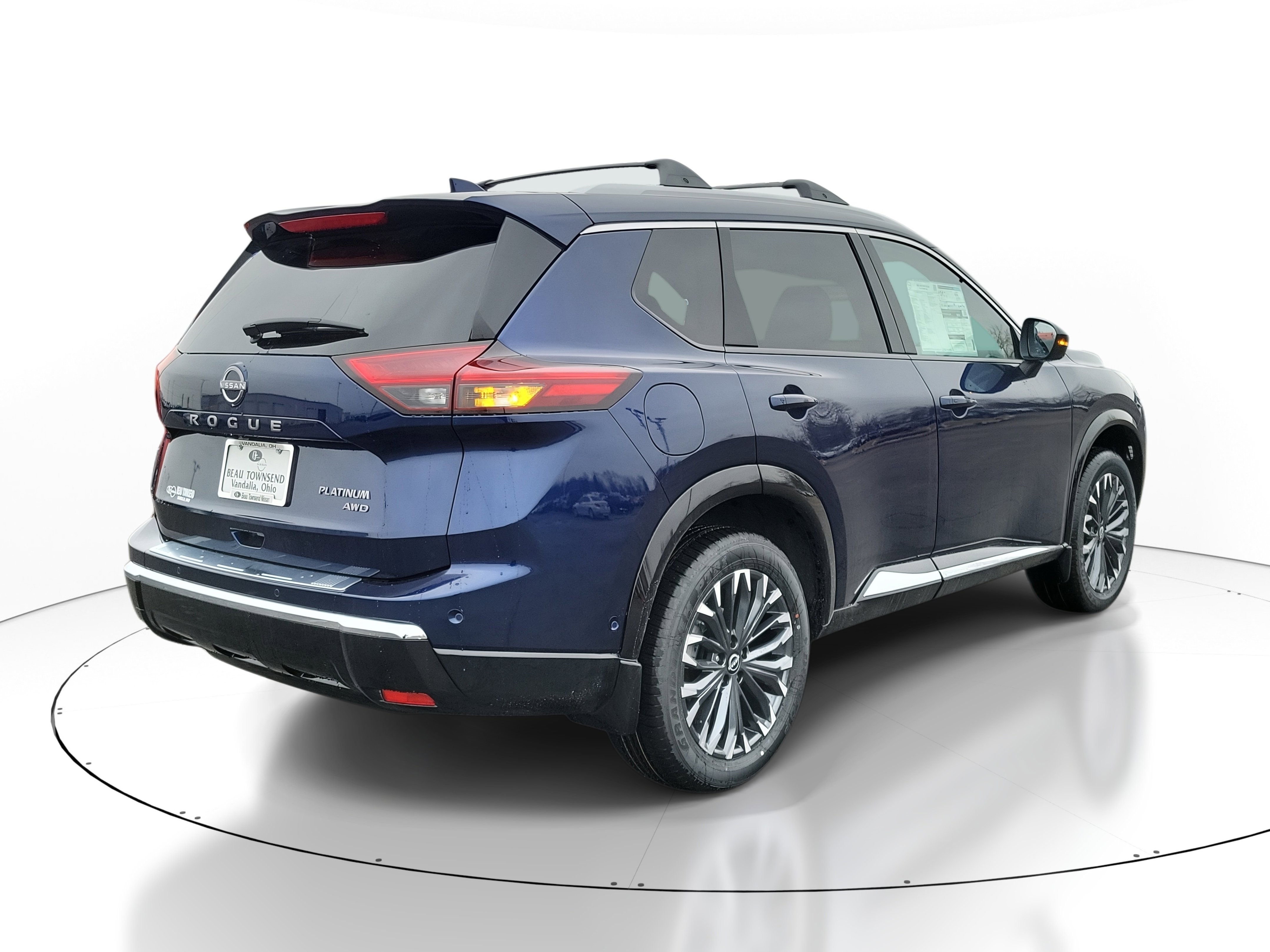 New 2026 Nissan Rogue Platinum w/ Platinum Premium Package image 4