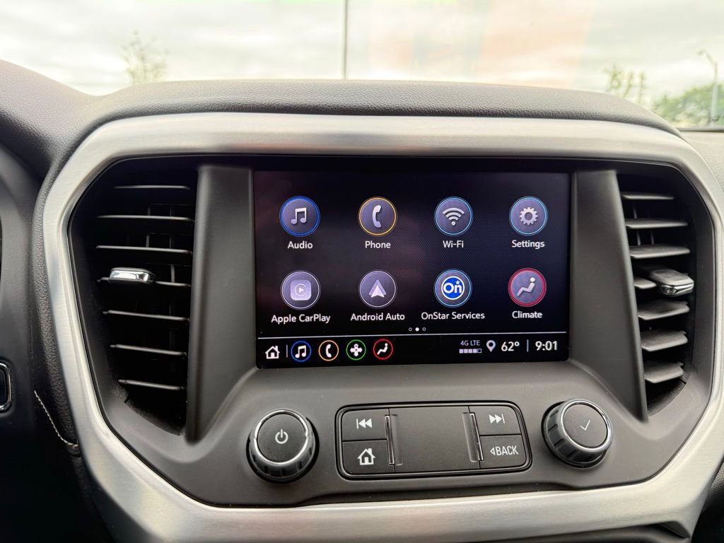 Used 2023 GMC Acadia SLE FWD image 15
