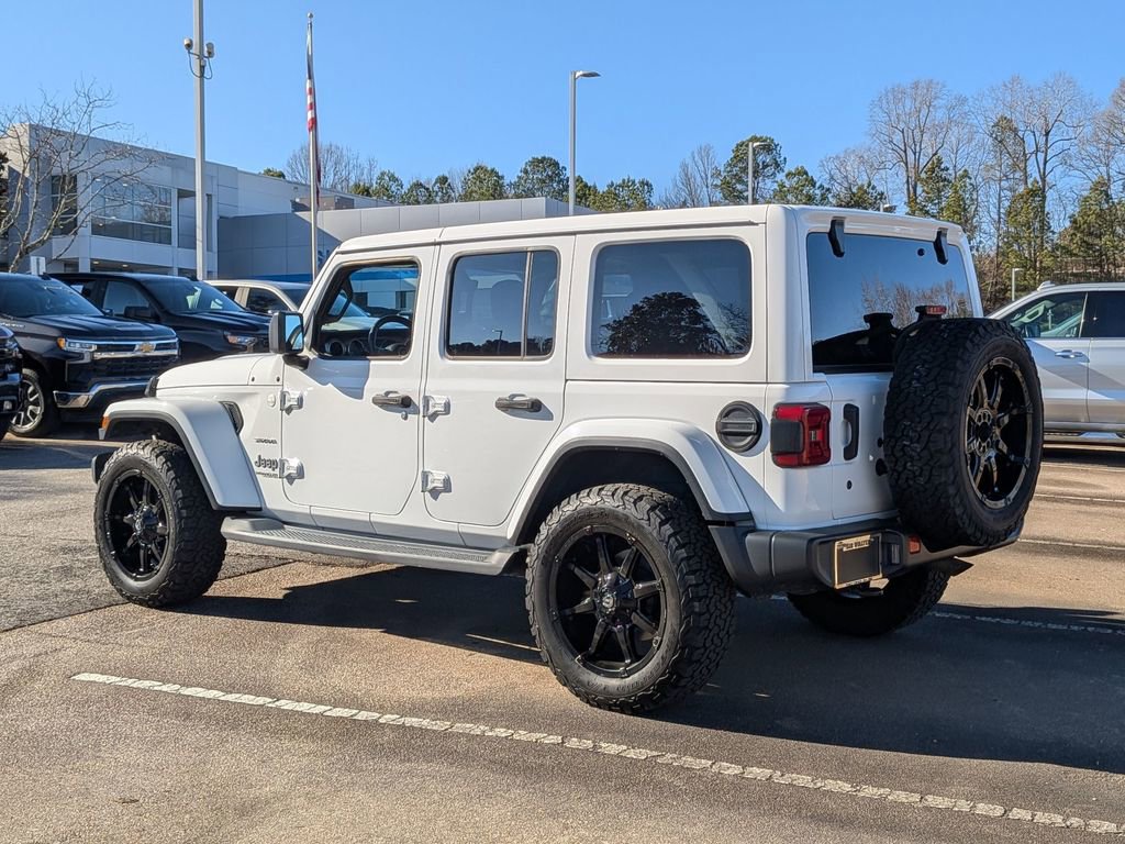Used 2019 Jeep Wrangler Unlimited Sahara w/ Uconnect 4C Nav & Sound Group image 3