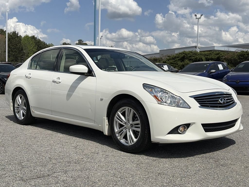 Used 2015 INFINITI Q40 w/ Moonroof Package image 27