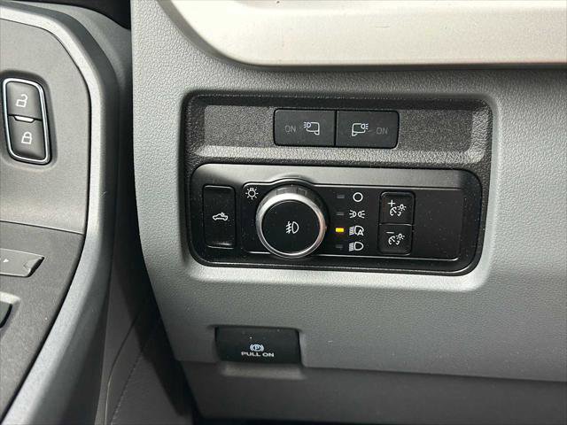 Used 2023 Ford F350 XLT w/ FX4 Off-Road Package image 30
