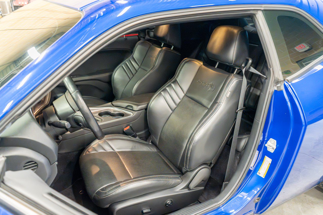 Used 2019 Dodge Challenger SRT Hellcat w/ Laguna Leather Package RWD image 40