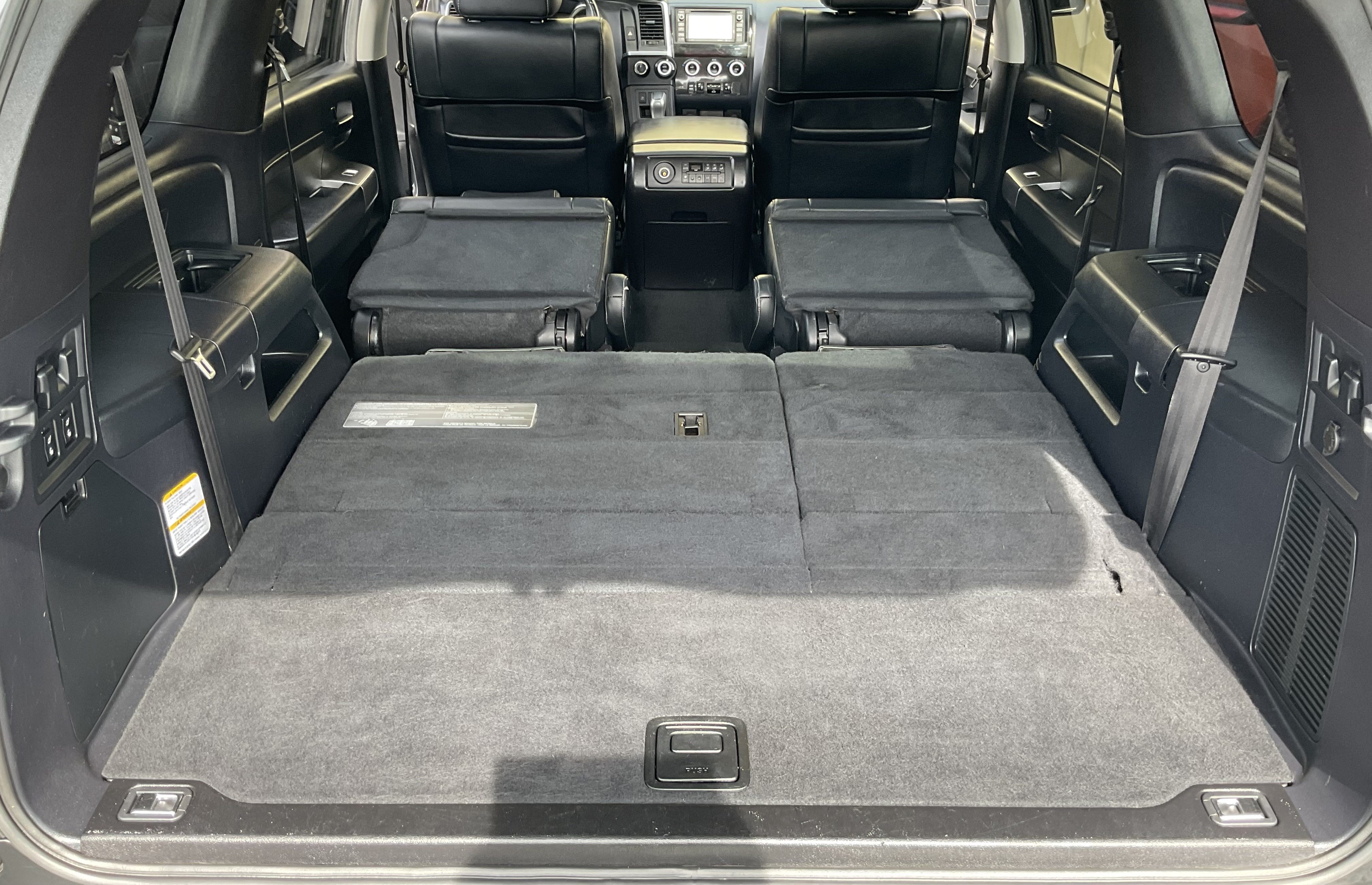 Used 2018 Toyota Sequoia TRD Sport AWD/4WD image 51