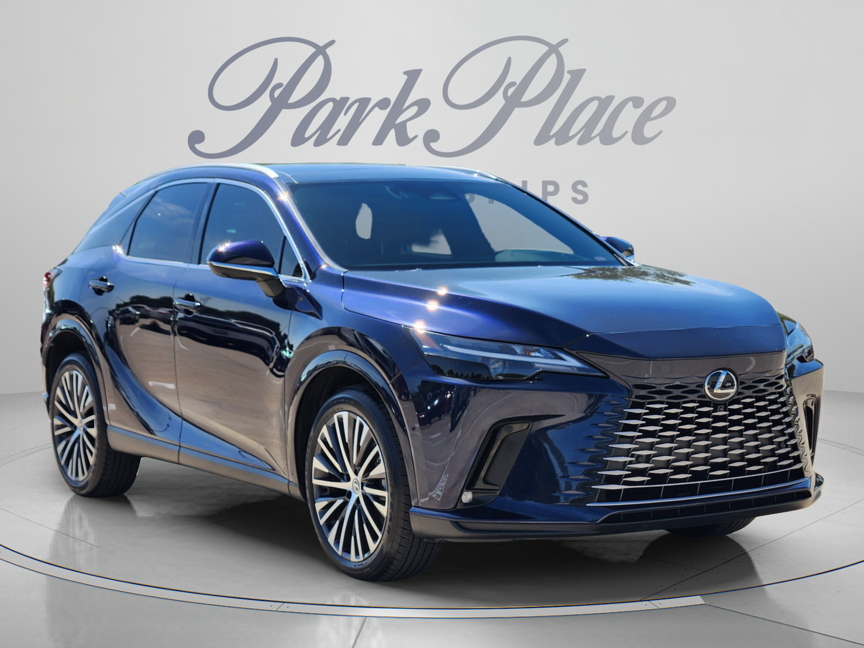 Used 2025 Lexus RX 350 Premium Plus w/ Convenience Package FWD image 4