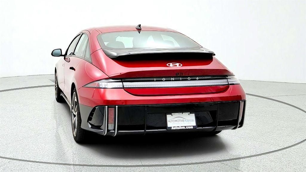 Used 2025 Hyundai Ioniq 6 Limited RWD image 6