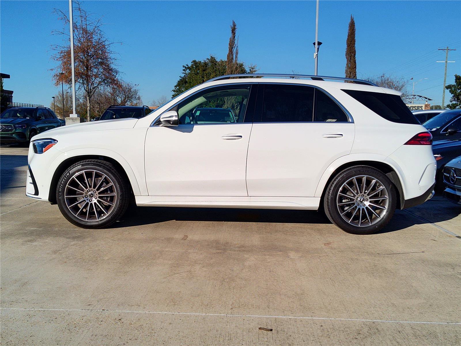 Used 2025 Mercedes-Benz GLE 350 GLE 350 image 3