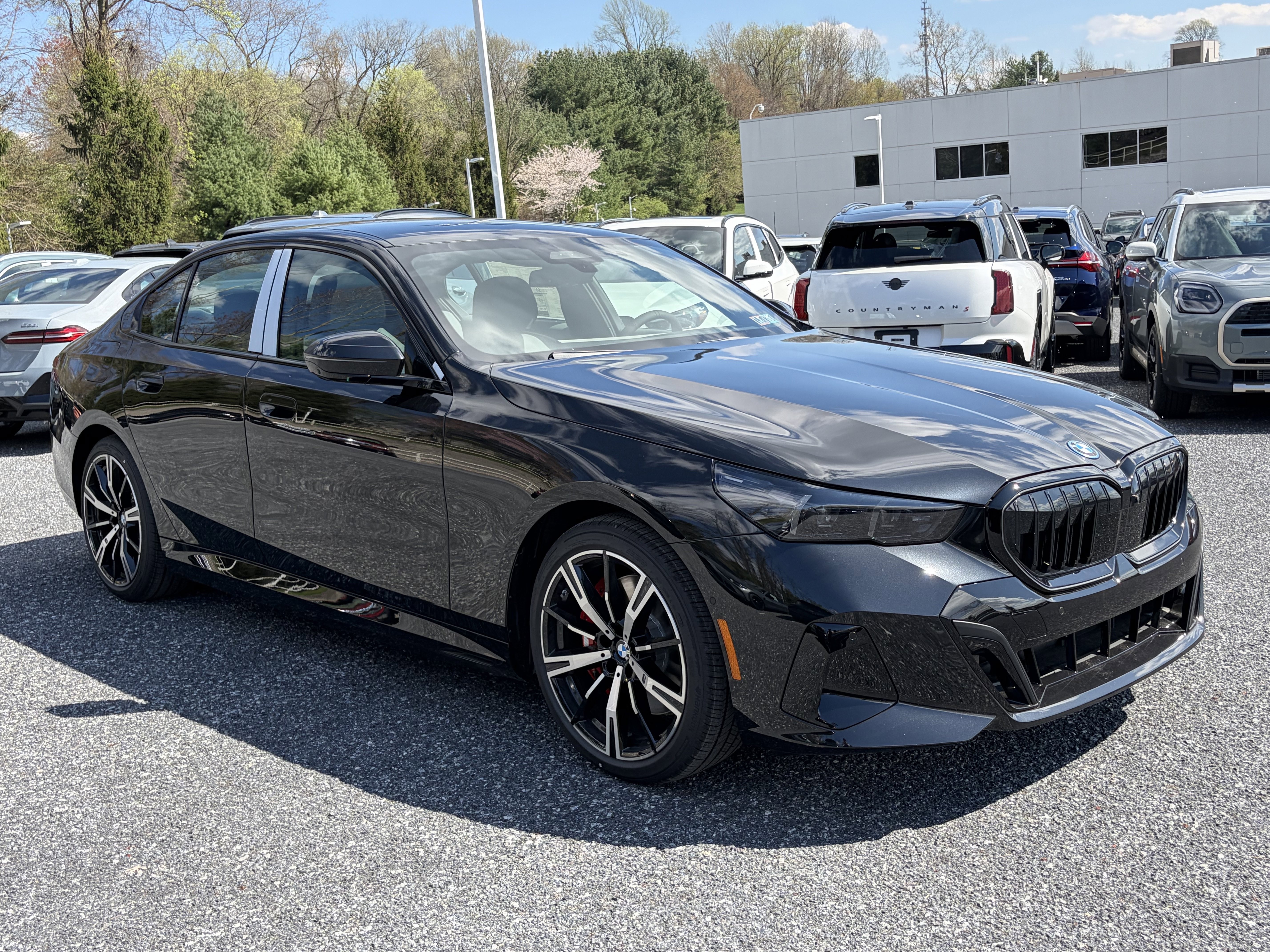 New 2026 BMW 550e xDrive AWD/4WD image 3