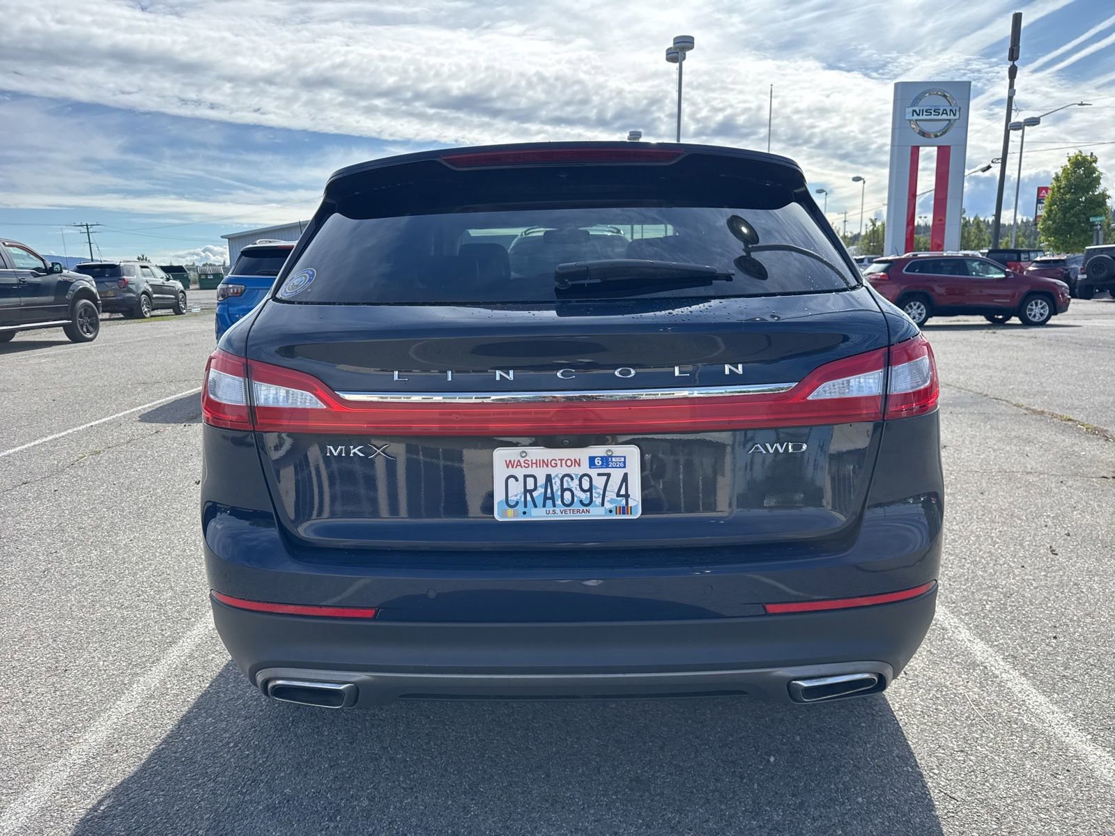 Used 2018 Lincoln MKX Reserve w/ Driver Assistance Package AWD/4WD image 7