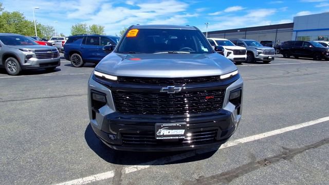 Certified 2026 Chevrolet Traverse RS w/ LPO, Floor Liner Package AWD/4WD image 3