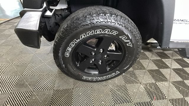 Used 2017 Jeep Wrangler Unlimited Sport AWD/4WD image 9