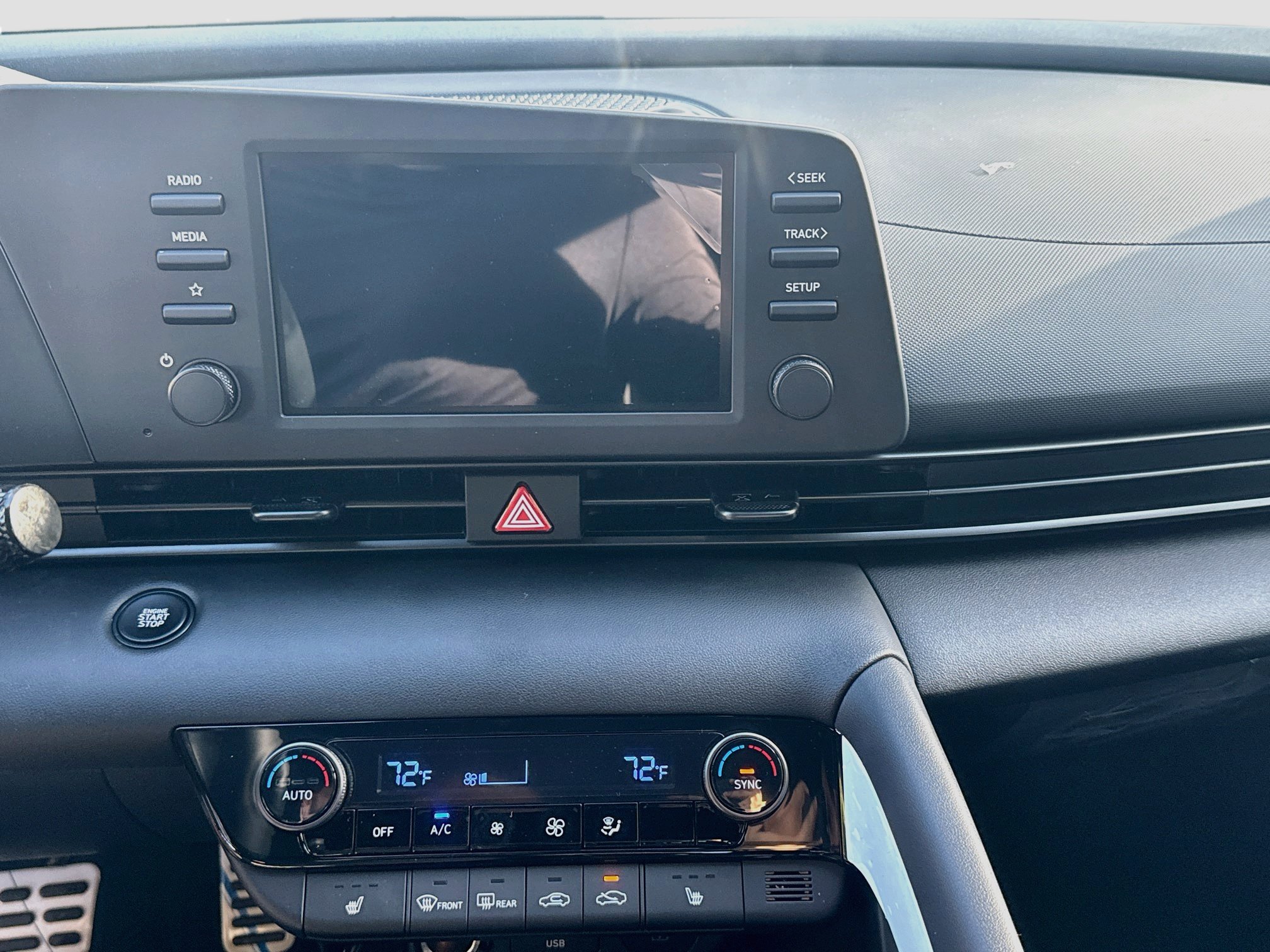 New 2026 Hyundai Elantra SEL Sport Premium FWD image 10