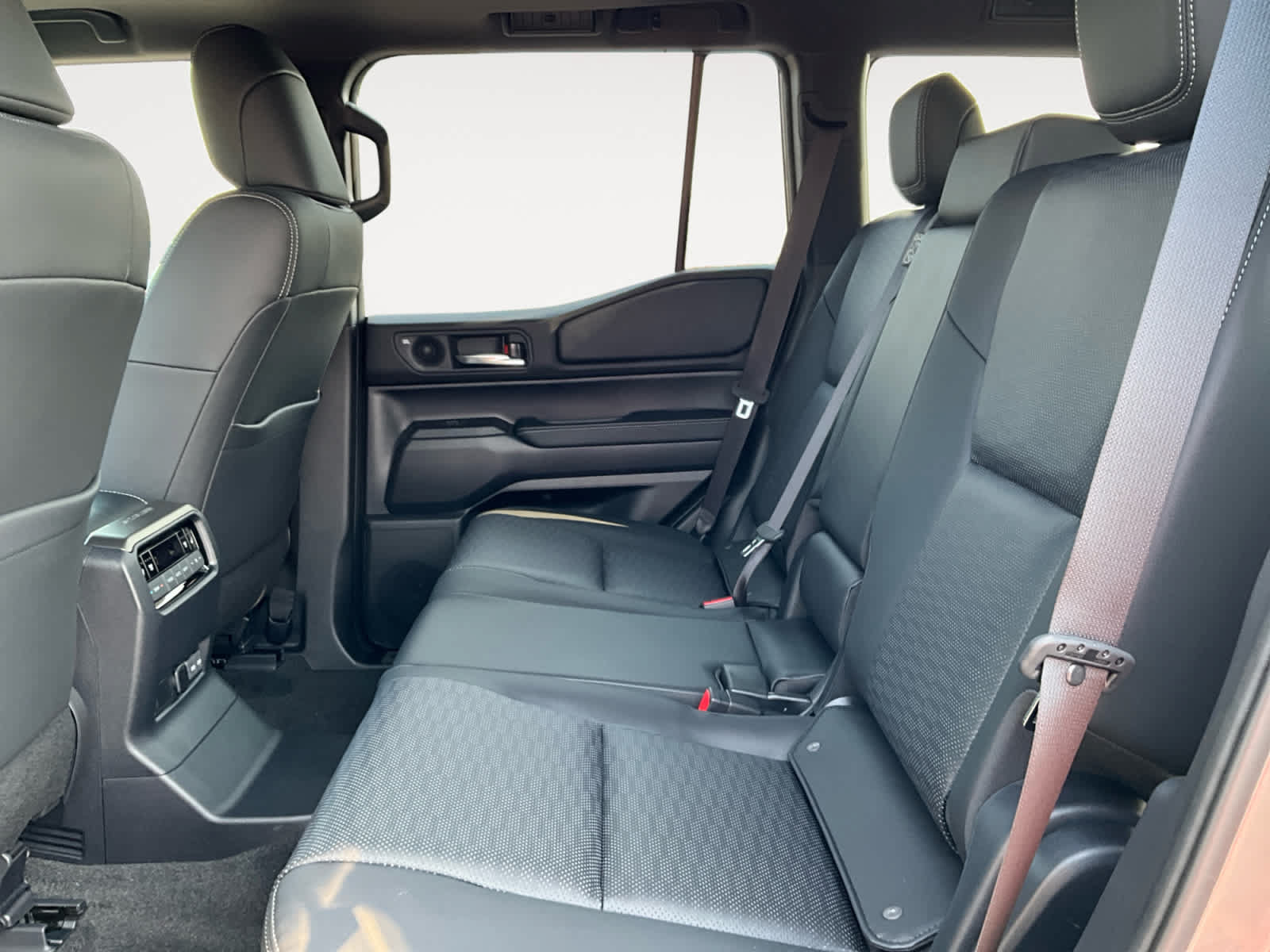Used 2027 Toyota Land Cruiser AWD/4WD image 13