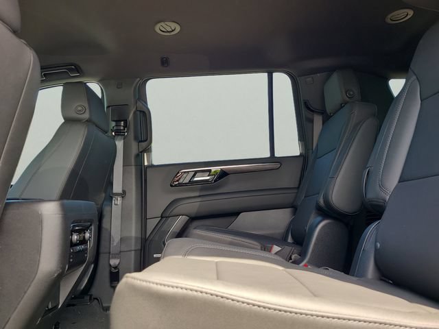 New 2026 Chevrolet Suburban LT w/ Comfort Package RWD image 13