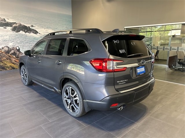 New 2025 Subaru Ascent Limited image 4
