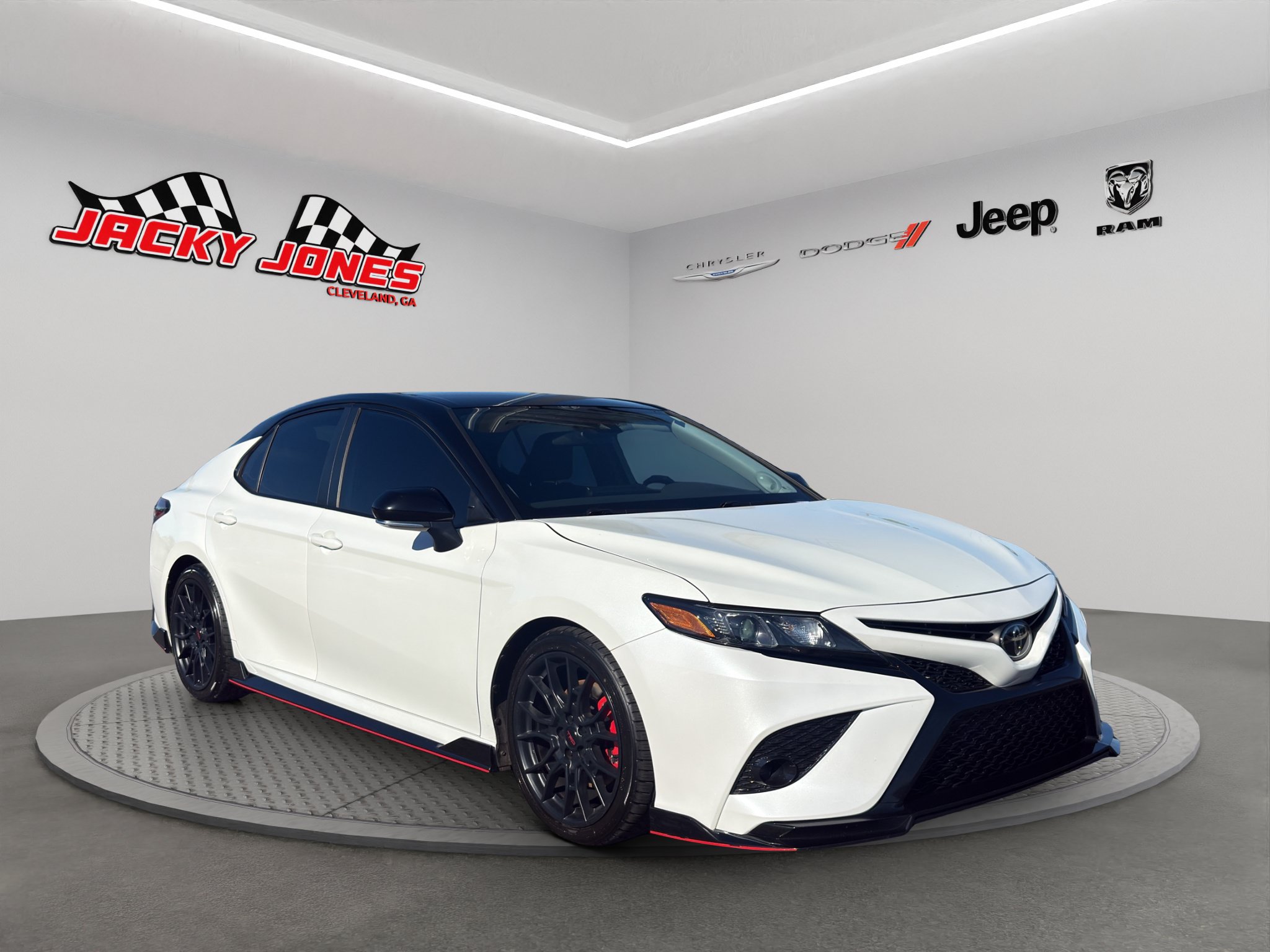 Used 2023 Toyota Camry TRD w/ TRD Package w/JBL Audio FWD image 12