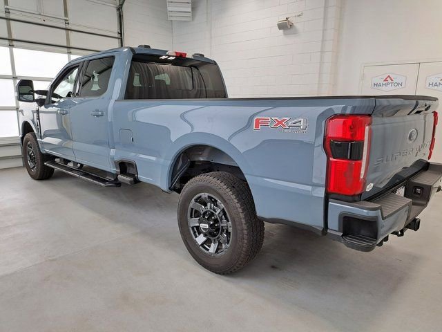 Used 2023 Ford F350 Lariat w/ Sport Appearance Package image 5