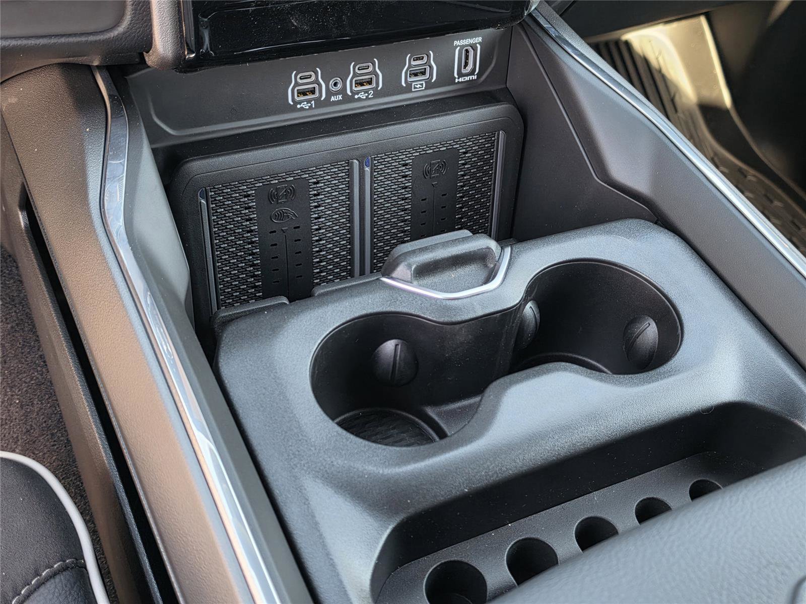 New 2026 RAM 1500 Laramie w/ Night Edition image 35