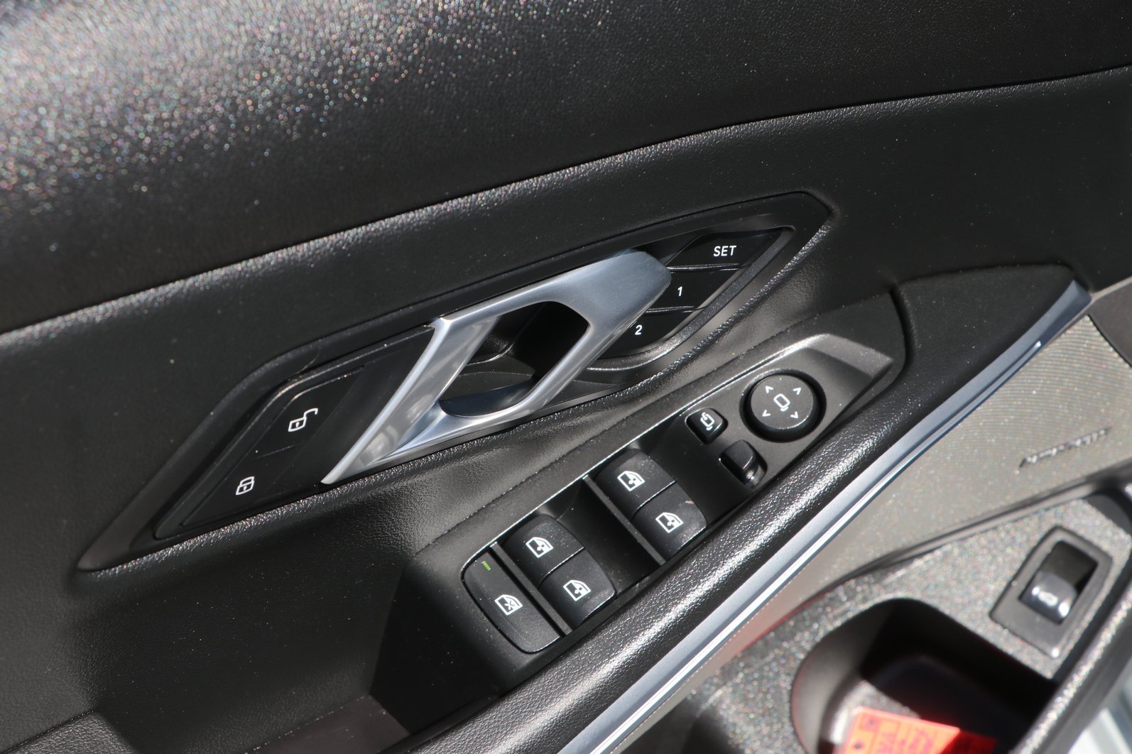 Used 2025 BMW 330i Sedan RWD image 11