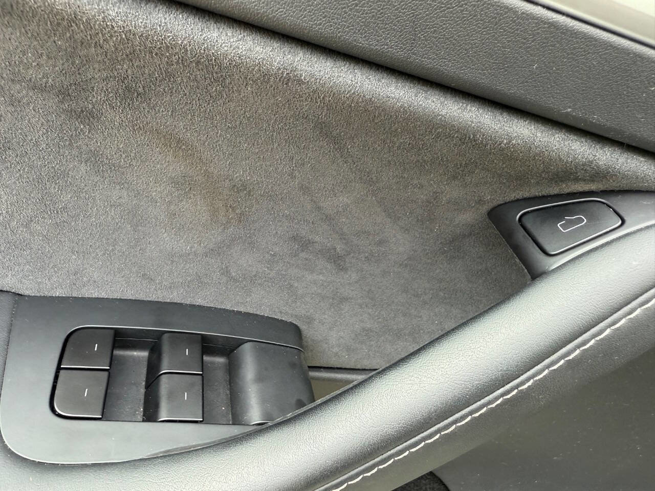 Used 2025 Tesla Model Y Long Range image 20