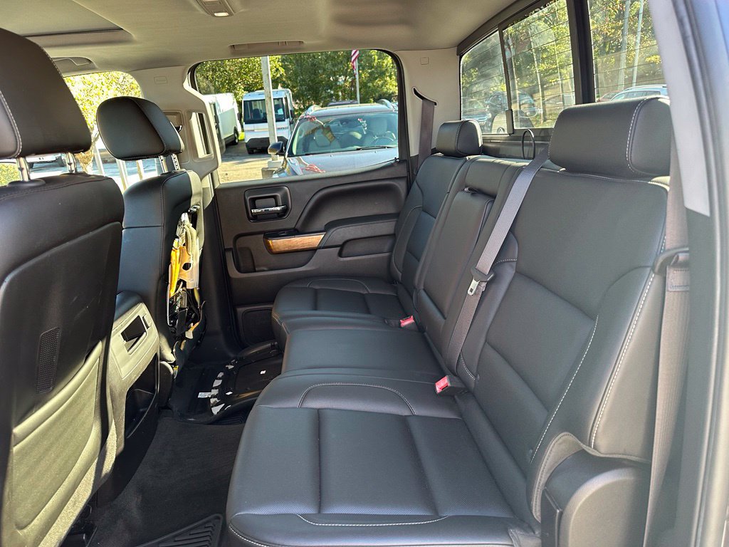 Used 2015 Chevrolet Silverado 1500 LTZ AWD/4WD image 23