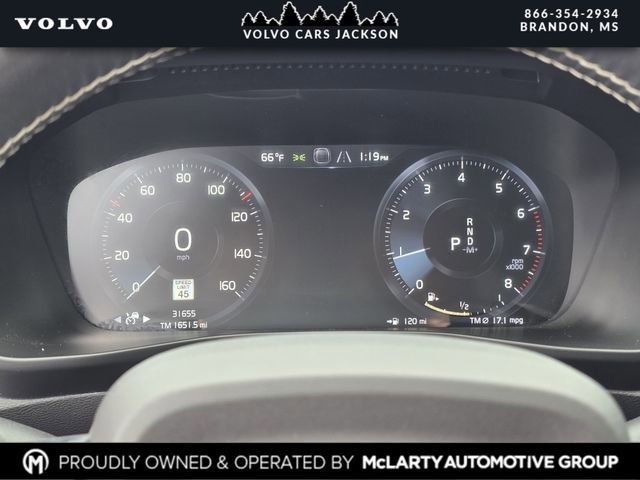 Used 2021 Volvo XC40 T5 R-Design AWD/4WD image 12