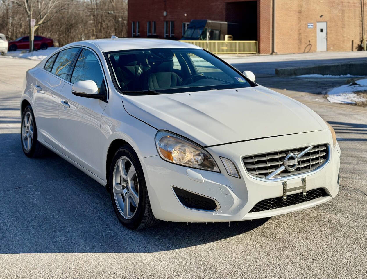 Used 2013 Volvo S60 T5 image 3