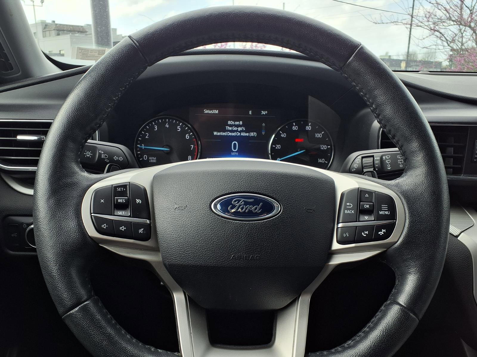 Used 2021 Ford Explorer XLT w/ Equipment Group 202A AWD/4WD image 16