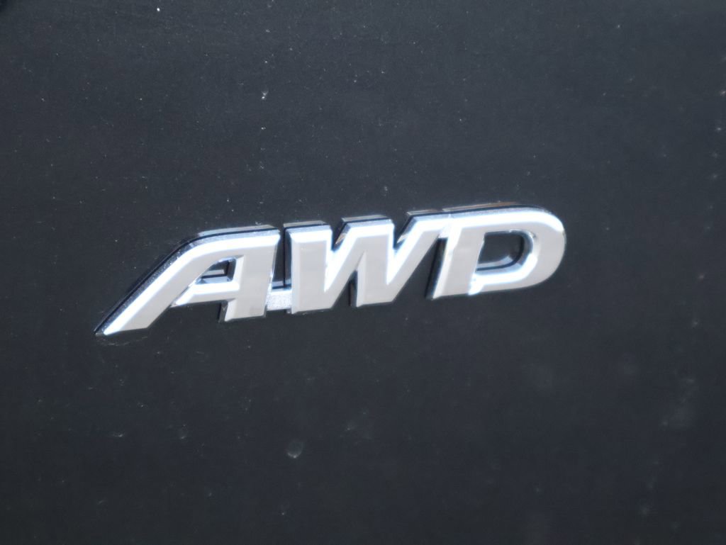 New 2026 Toyota Corolla Cross L image 6