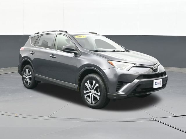 Used 2017 Toyota RAV4 LE image 19