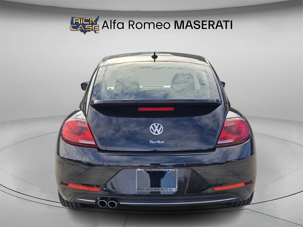 Used 2019 Volkswagen Beetle 2.0T SE image 5