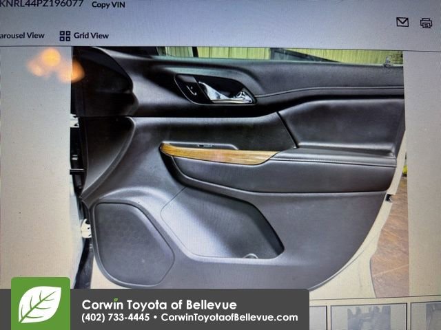 Used 2023 GMC Acadia SLE w/ Driver Convenience Package AWD/4WD image 11