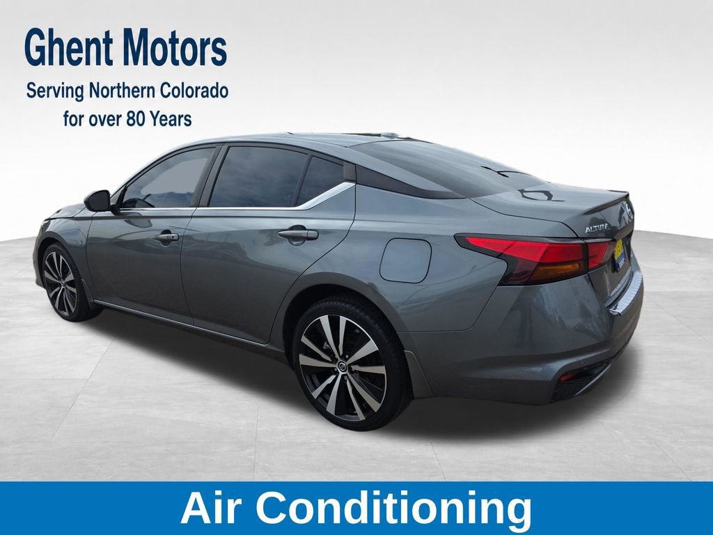 Used 2022 Nissan Altima 2.5 SR AWD/4WD image 4