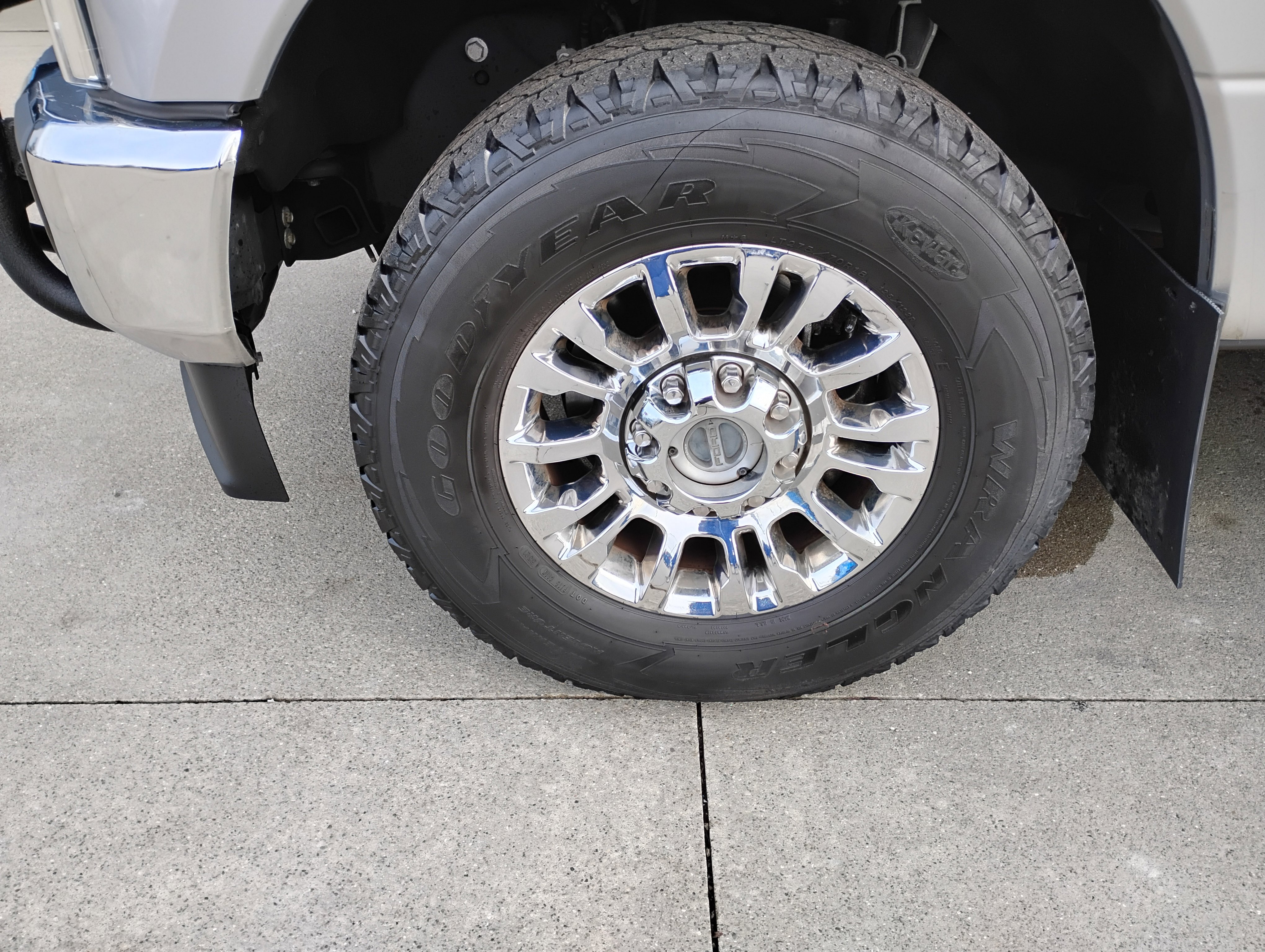 Used 2022 Ford F250 XLT w/ XLT Premium Package image 22